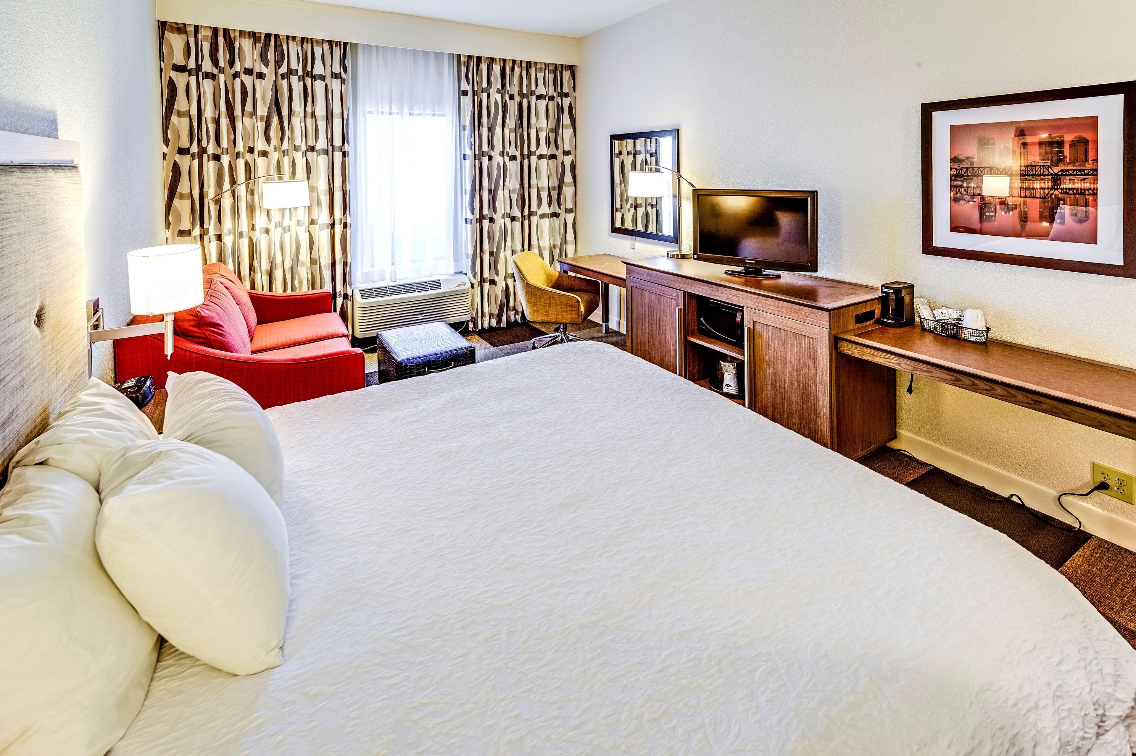 Hampton Inn Columbus I-70E/Hamilton Road Exteriör bild