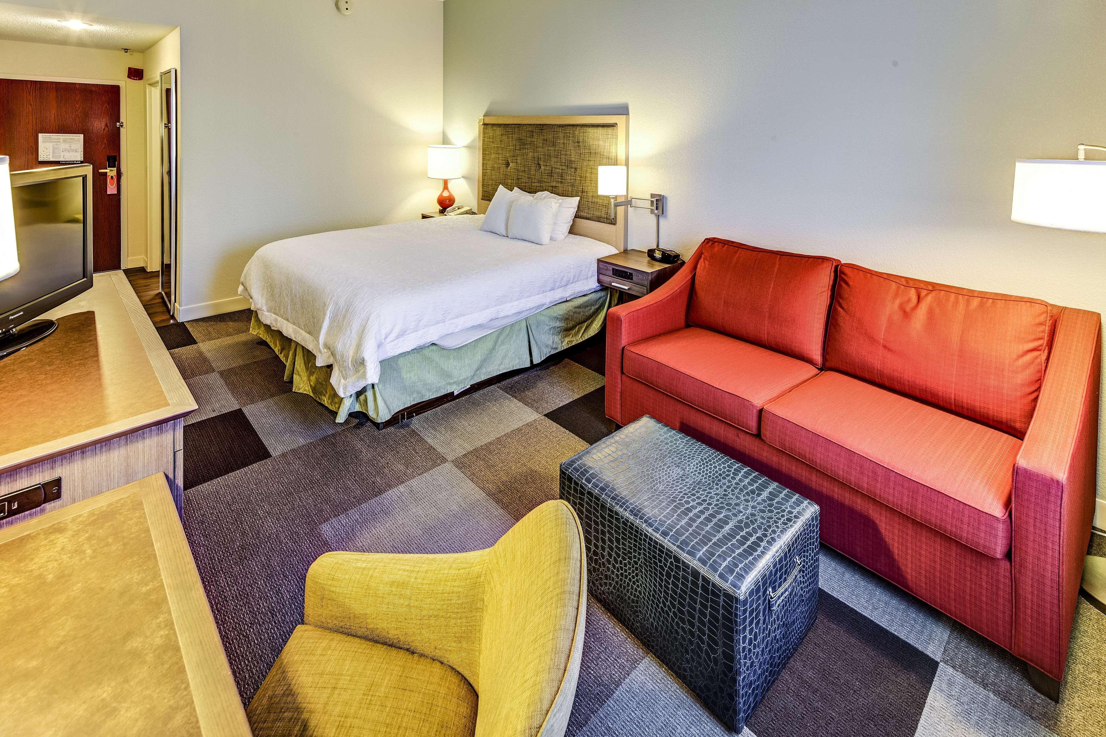 Hampton Inn Columbus I-70E/Hamilton Road Exteriör bild