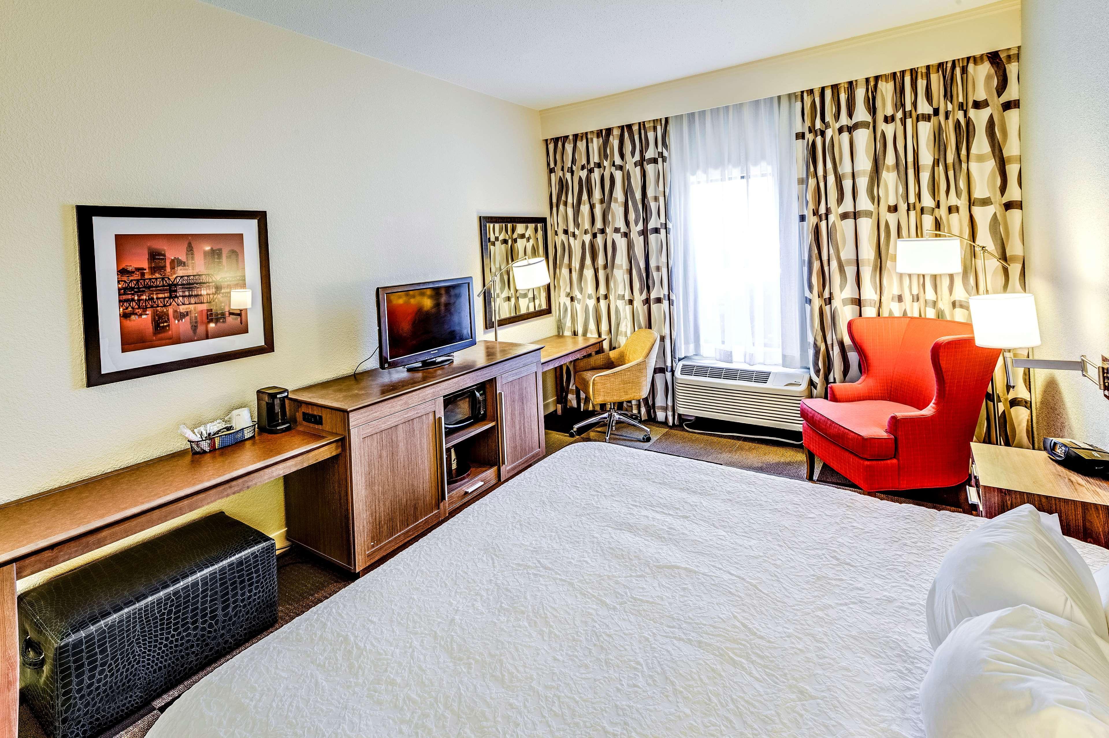 Hampton Inn Columbus I-70E/Hamilton Road Exteriör bild