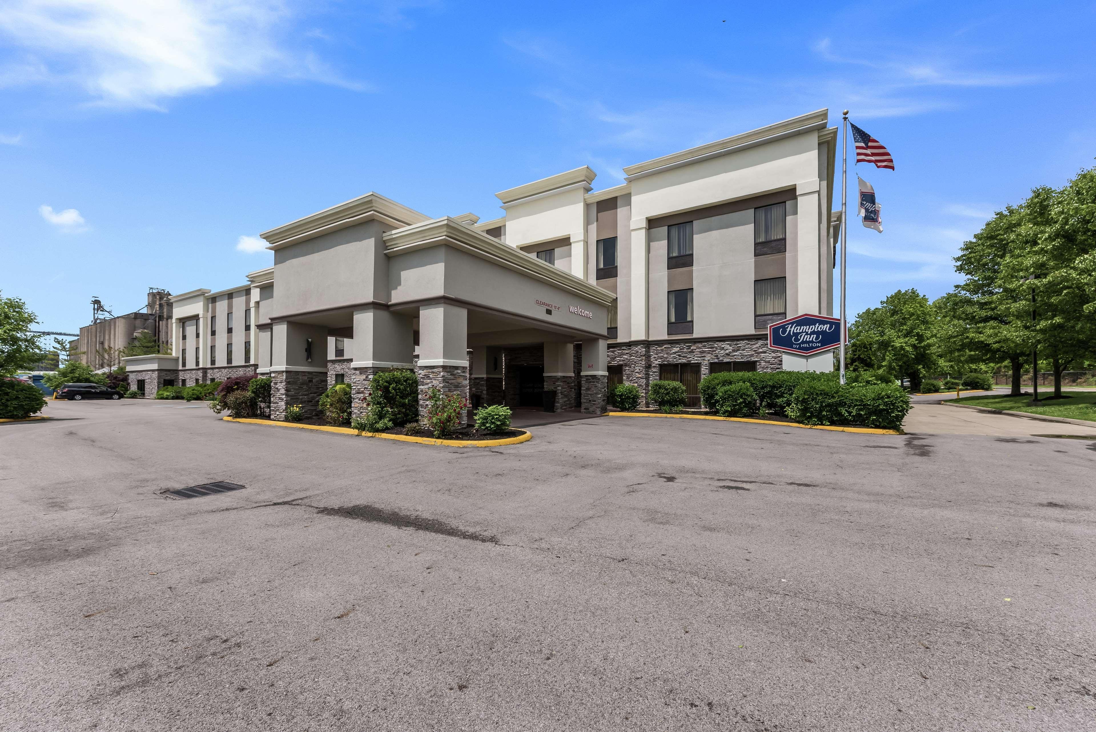 Hampton Inn Columbus I-70E/Hamilton Road Exteriör bild