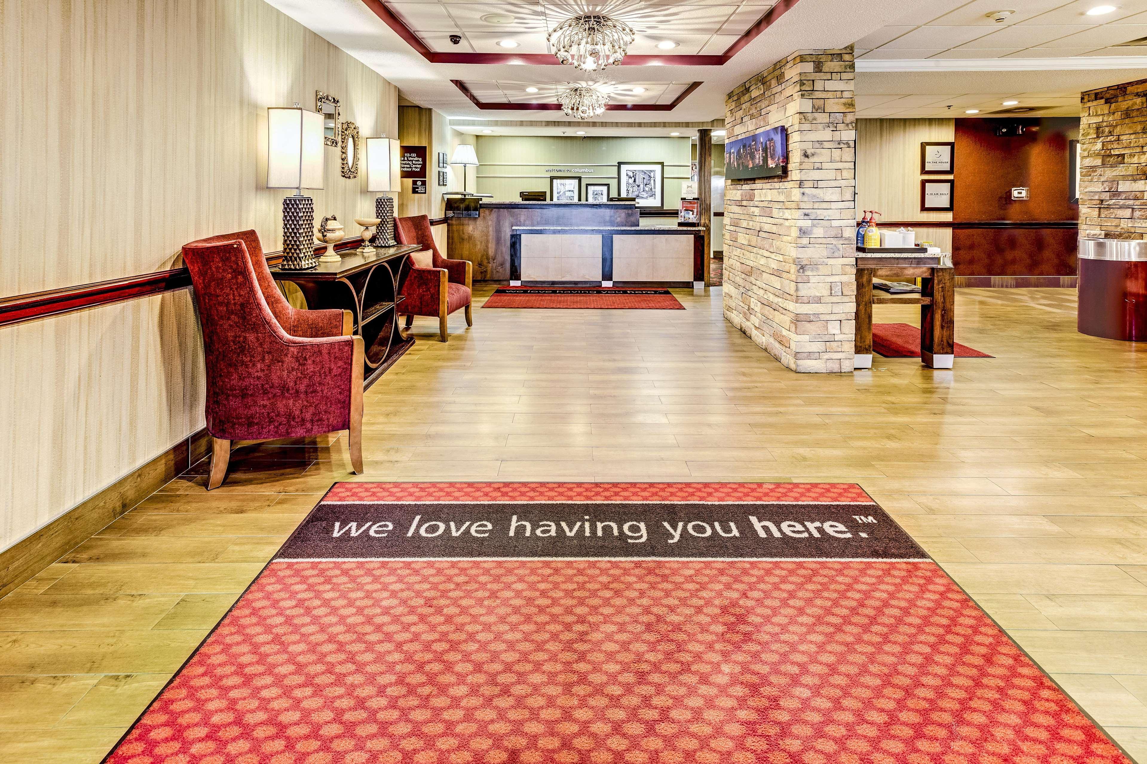 Hampton Inn Columbus I-70E/Hamilton Road Exteriör bild