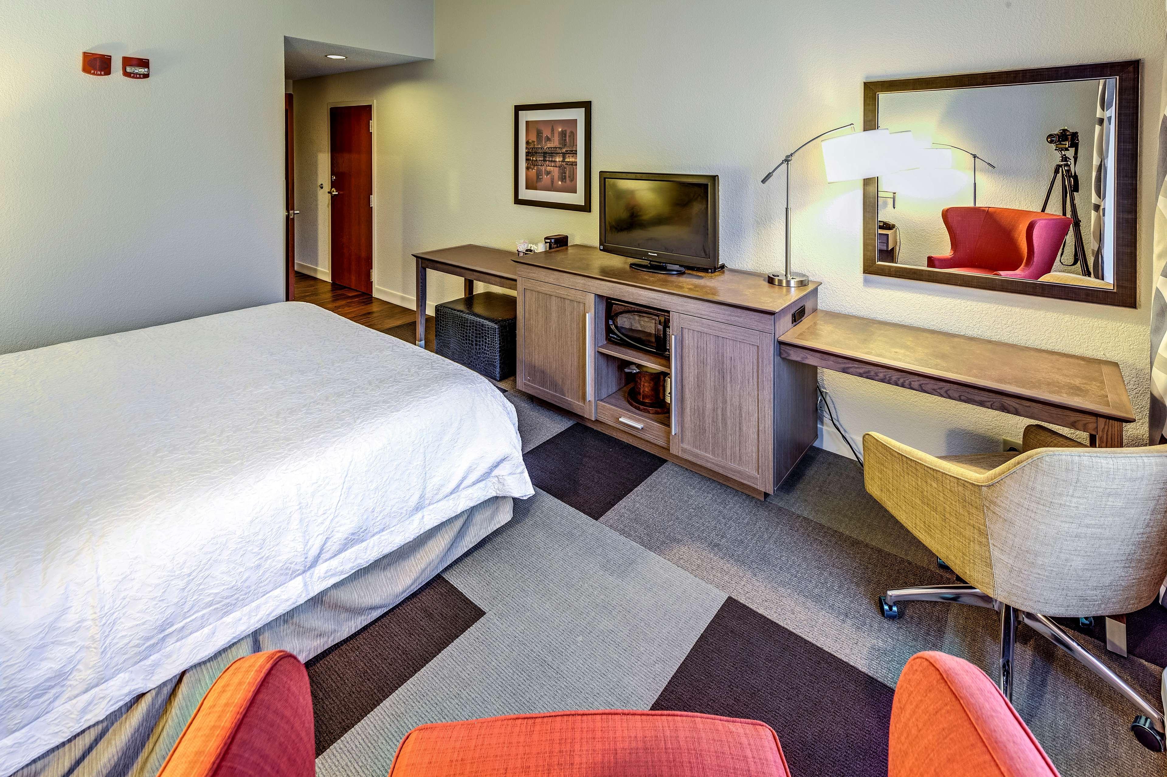 Hampton Inn Columbus I-70E/Hamilton Road Exteriör bild